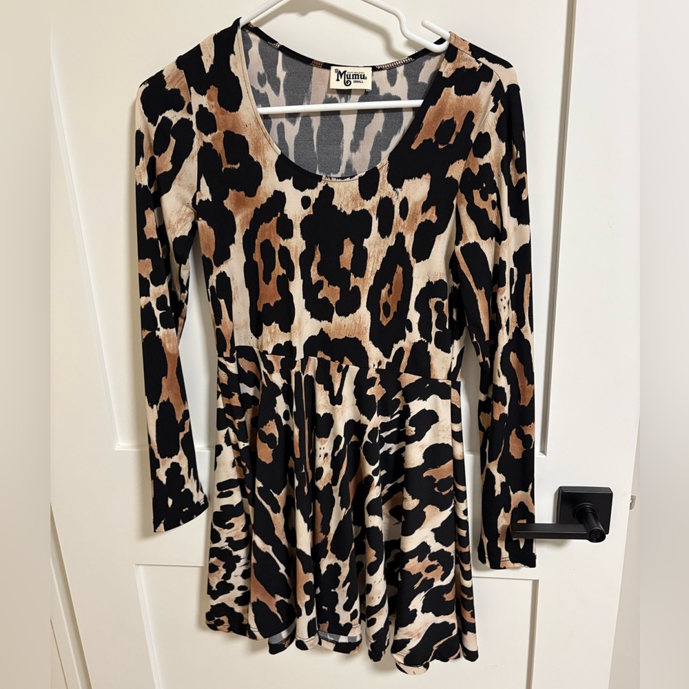 Show Me Your Mumu Leopard Print Long Sleeve Dress